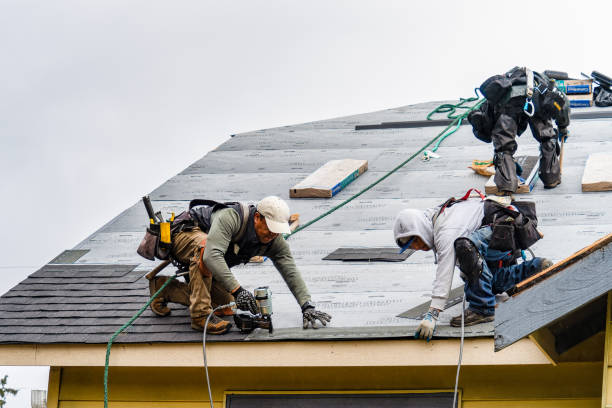 Professional Gutter Installation technician working in Leland, NC